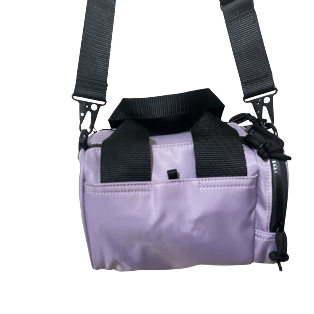 !!SOLD!! FABLETICS LILAC MINI TOTE BAG CROSSBODY PURSE NYLON SHOULDER GYM - Picture 2 of 16